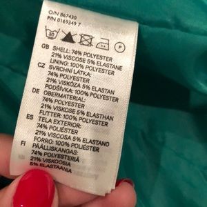 H&M Jackets & Coats - H&M kelly green jacket blazer - women’s 6 - EUC H&M Jackets & Coats - H&M kelly green jacket blazer - women’s 6 - EUC